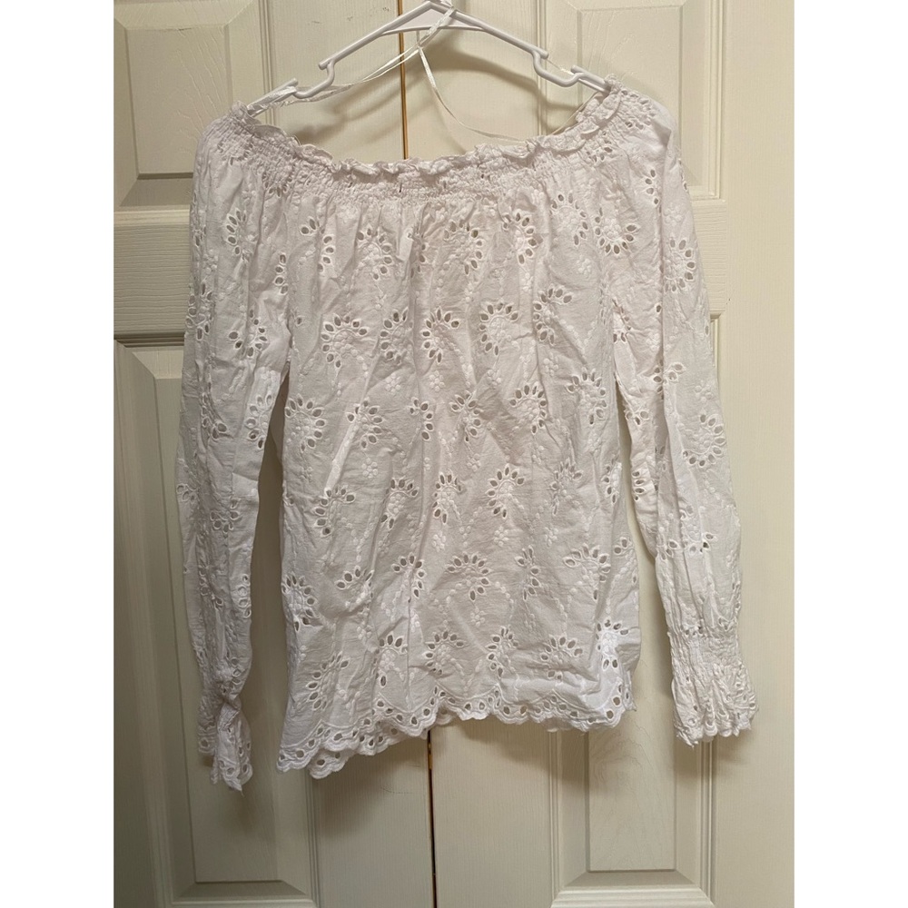 Impressions off the shoulder Floral Top